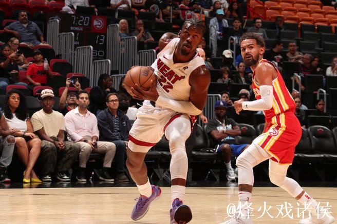 特雷-杨12分15助攻老鹰豪取4连胜,鹈鹕9连败,凯尔特人狂胜热火 特雷-杨12分15助攻老鹰豪取4连胜,鹈鹕9连败,凯尔特人狂胜热火